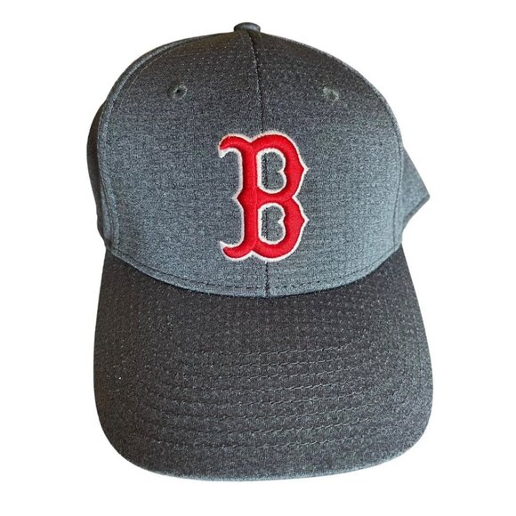 Fan Favorite Boston Red Sox Baseball Hat Unisex Hat Embroidered One Size - Picture 1 of 8